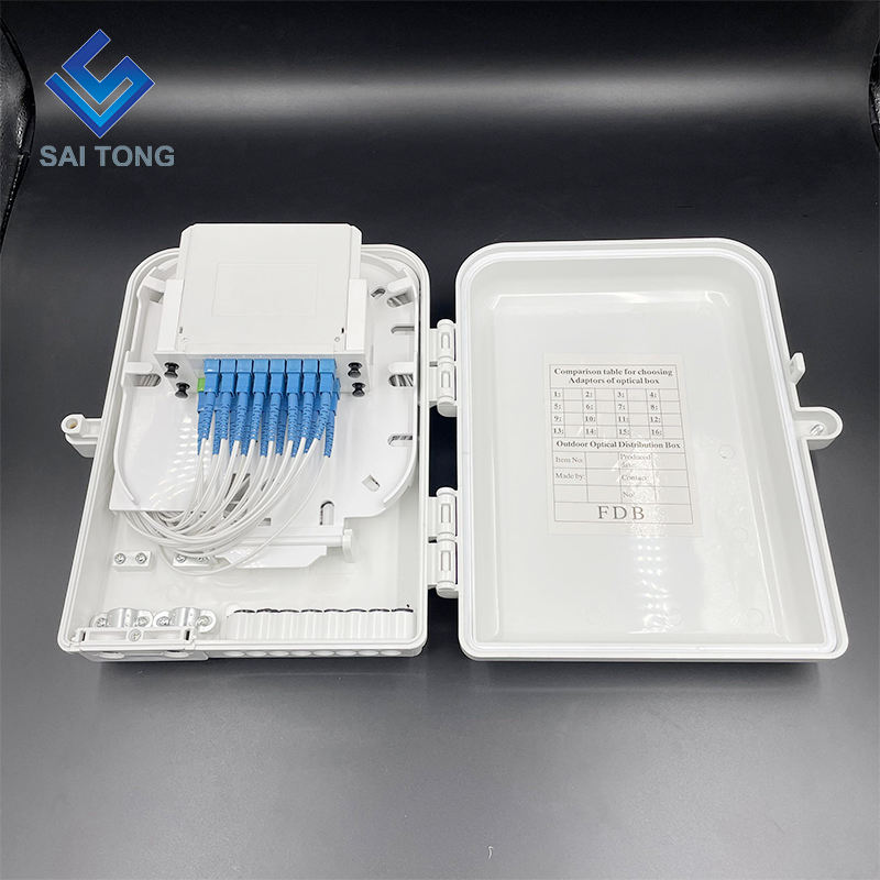 FTTH BOX 16 Core في الهواء الطلق 16 منفذًا صندوق توزيع الألياف مع صندوق طرفي مقسم 1x16 plc للتثبيت على الحائط والتركيب على القطب