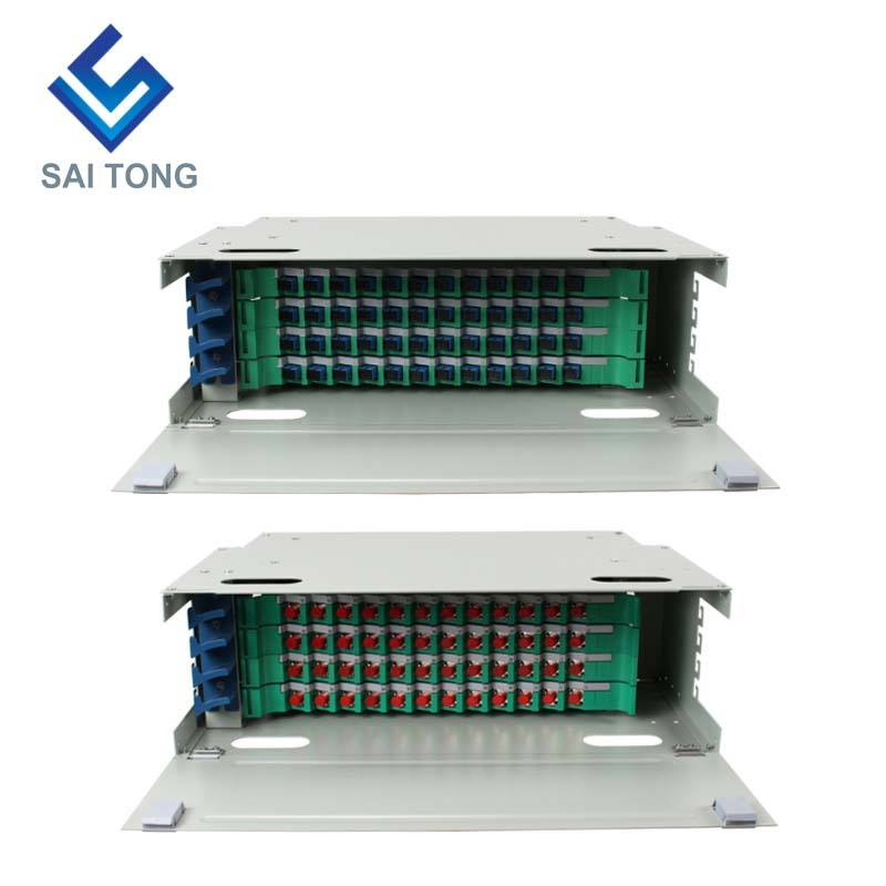 SaiTong FTTH 19 بوصة حامل حامل 48 منفذ خزانة SC / FC ODF 4 U 48 إطار توزيع ألياف بصرية اختياري حمولة كاملة