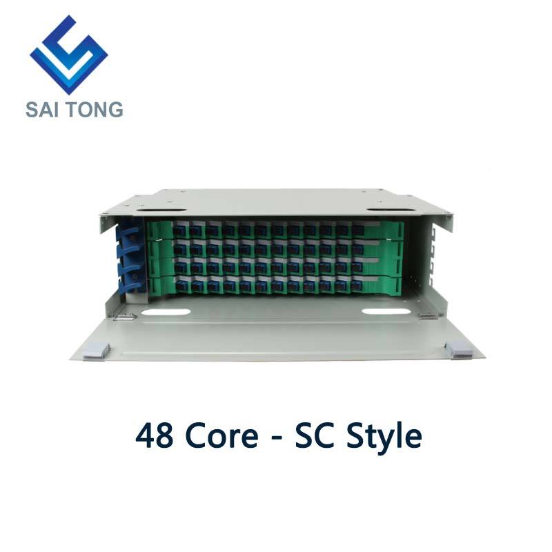 SaiTong FTTH 19 بوصة حامل حامل 48 منفذ خزانة SC / FC ODF 4 U 48 إطار توزيع ألياف بصرية اختياري حمولة كاملة